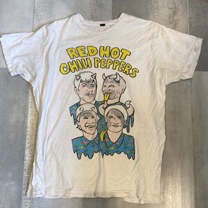 Red Hot Chillie Peppers Band T shirt